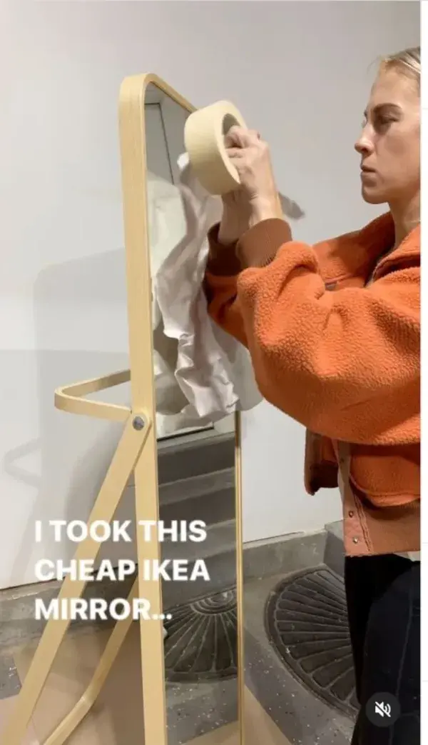 I flip furniture – I transformed a cheap Ikea mirror into a stunning $900 Anthropologie dupe