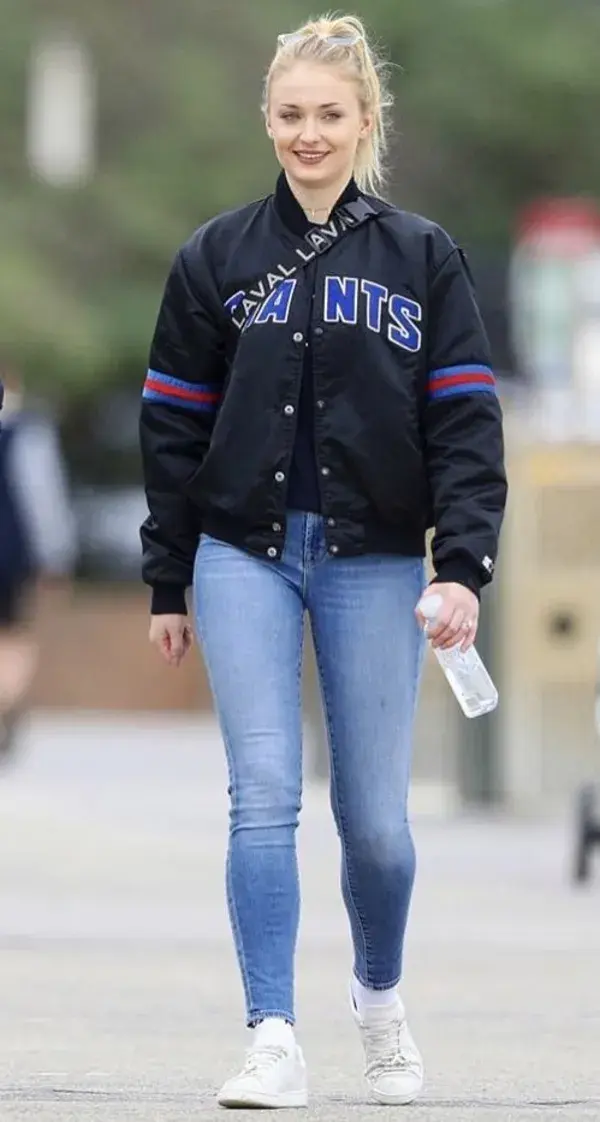 Sophie Turner Street Style