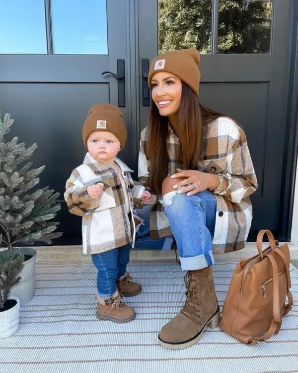 Mom and Baby Outfits, matching shirts, matching outfits, mother daughter, mom and baby Aesthetic