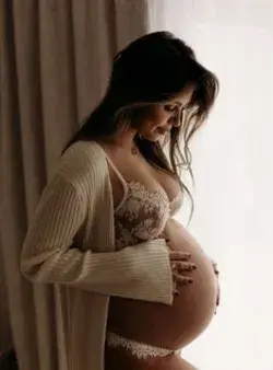 Pregnant Marisa Kardashian