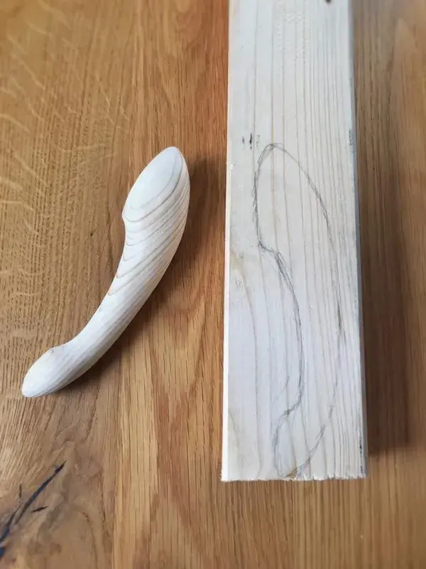 Holzauswahl für das Dildo-Design „Brazen“