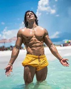Mens Aesthetic Physique