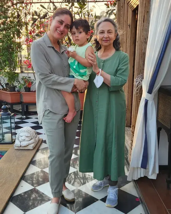 Kareena Kapoor Khan Twins In Green With 'Saasu-Maa' Sharmila Tagore, Baby Jeh Steals The Limelight