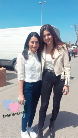 Hande Ercel 