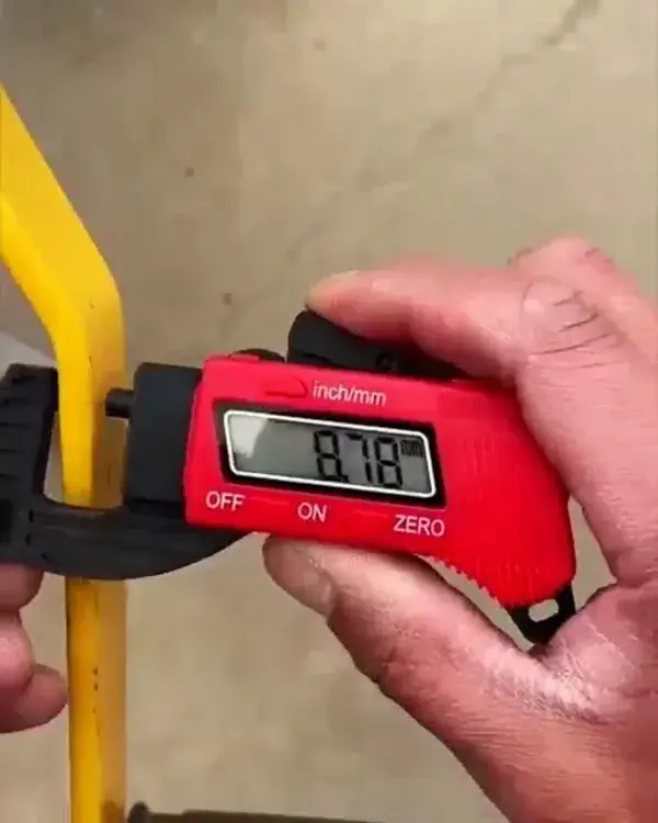 Electronic Thickness Gauge