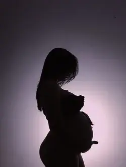 Foto sozinha grávida