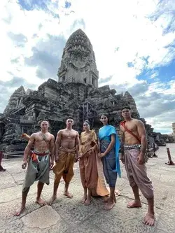 Sbay-Sompot-Chorngk'ben Khmer Costume-Kampuja culture 🇰🇭