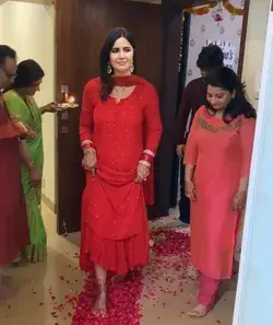 Katrina Kaif Grah Pravesh in Sasural after returning from Honeymoon with husband Vicky Kaushal