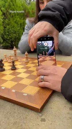CHESS PHONE TRANSITION