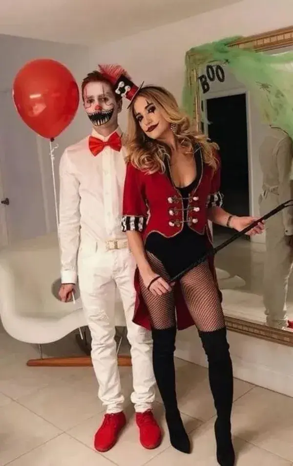 30+ Creative Couples Costume for Halloween 2020