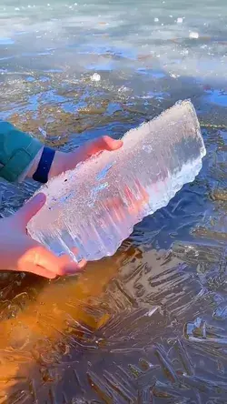 Ice, ice, baby, at St. Petersburg, Russia