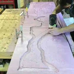 Routing for shipping glass 