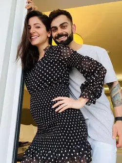 Anushka Sharma And Virat Kohli Finally Opens up on Her Pregnancy Flaunting A Baby Bump