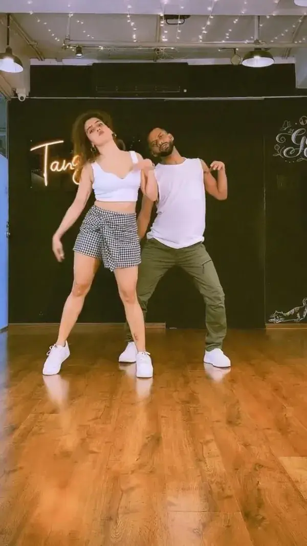 Sanya Malhotra dance 💃 September 2021