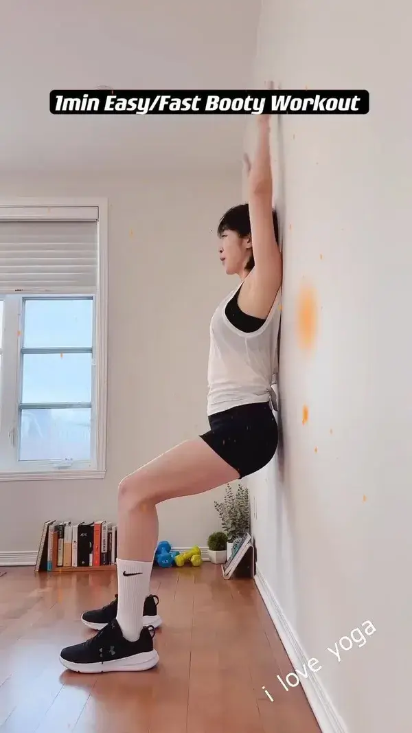 Do this 1min everyday to lift and tone your butt and thighs🍑🍑🔥🔥