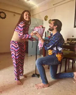 Devoleena Bhattacharjee Makes Relationship Official With Vishal Singh, Flaunts A Huge Diamond Ring