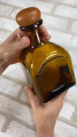 Olha essa garrafa que linda 😻