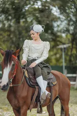 🇰🇭 CAMBODIA 🇰🇭
Cambodia ancient costumes in France colonial period⚜️ សម្លៀកបំពាក់សម័យអាណានិគម⚜️