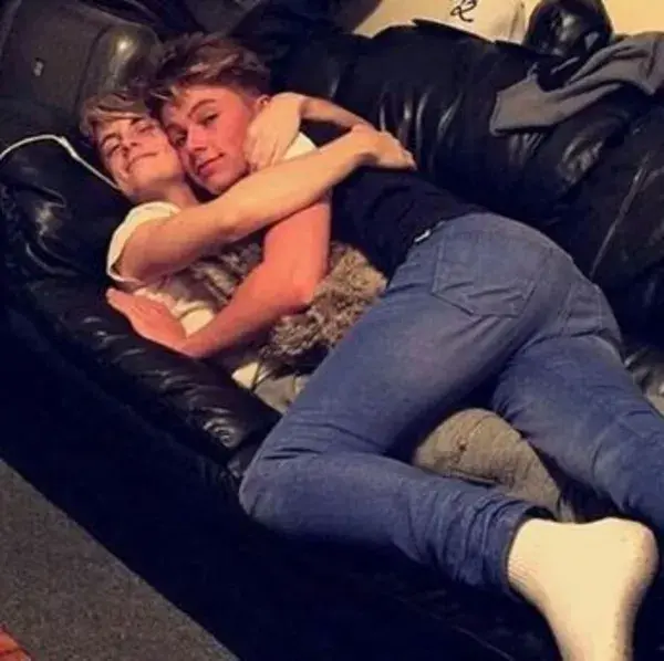 HRVY and Andy😍❤️