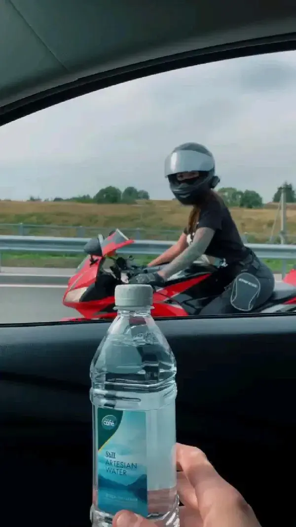 Cute Lady biker🥰