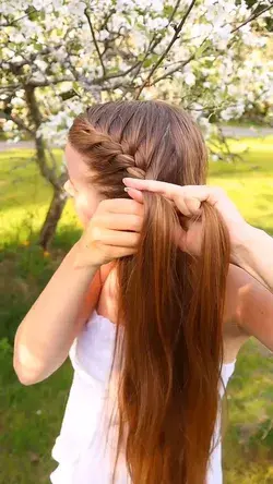 Easy braid hairstyle for the summer