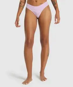 Gymshark Seamless Low Rise Thong - Light Pink