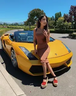 Lamborghini & Donne