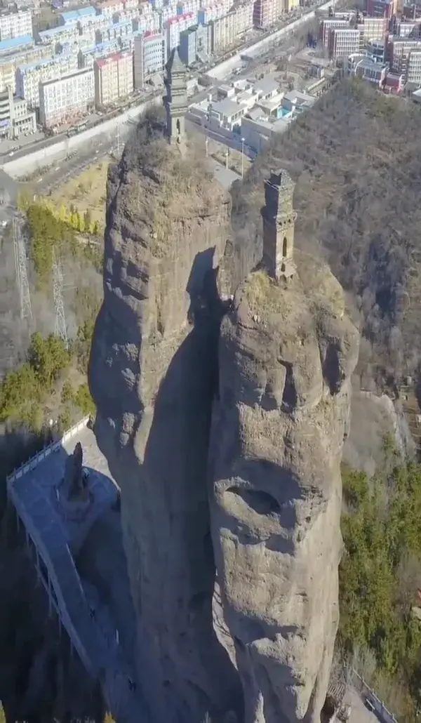 Shuangta mountain has been built for more than 1300 years! Little miracle!