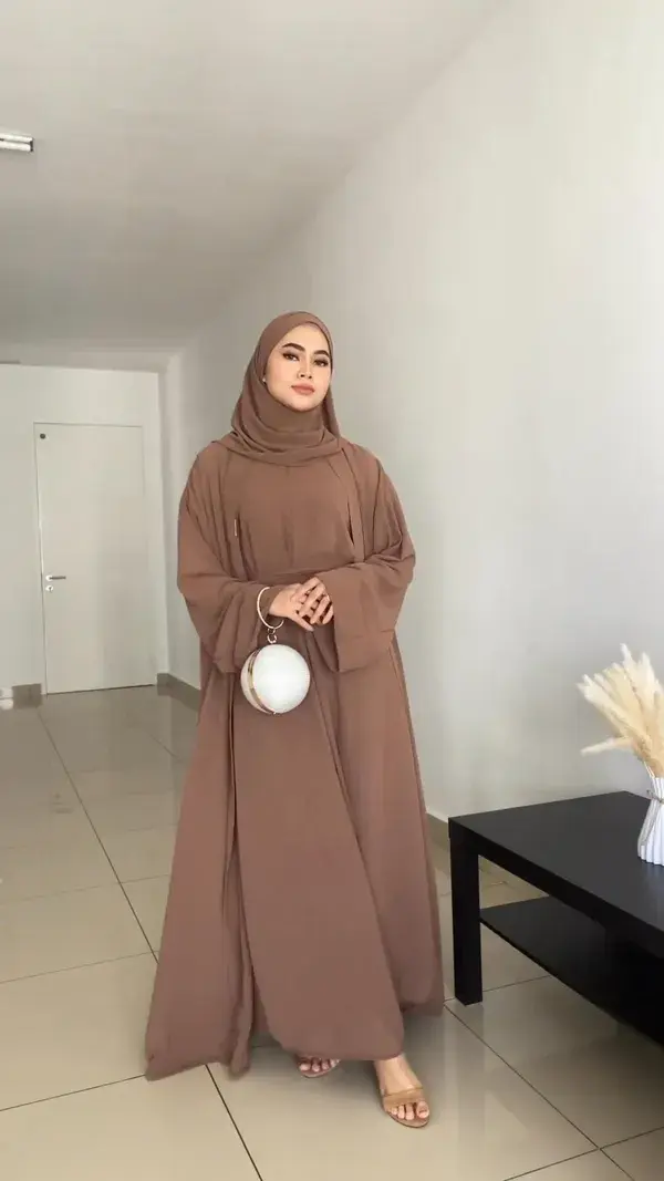 Modest outfit