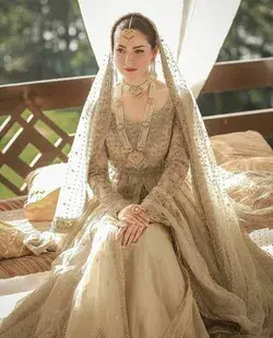 New Look & Stylish Bride's Golden Color Dresses/Outfits Designing Ideas