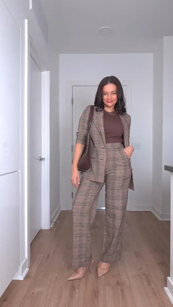 Office pants you need this fall season