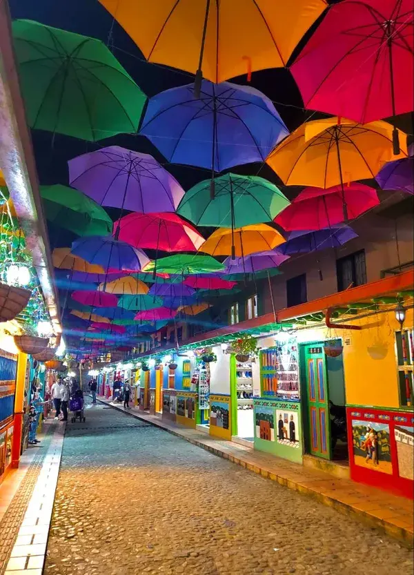 Guatapé city 🌈☂️🌈