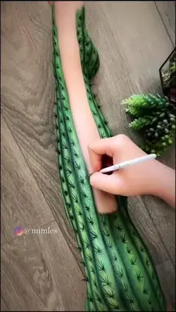 Awesome artist doing Satisfying Artwork | Creative Ideas That are at Another Level