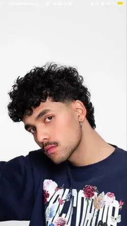 60 modelos de cortes de cabelo cacheado masculino para 2023