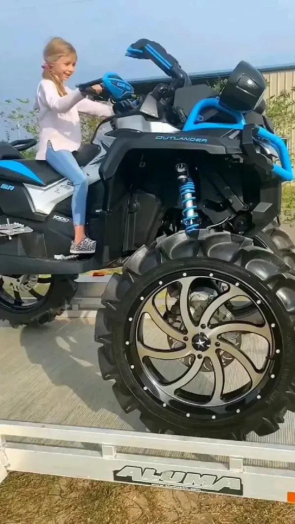 This Little Girl Shifting Gears of a Giant Quad Bike🔥✨️