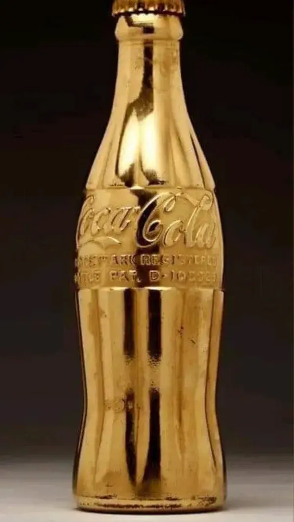 Golden Cocacola Bottle