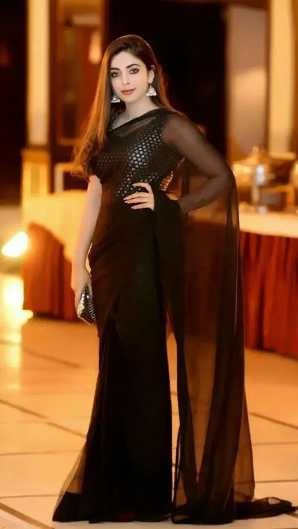 black sarees, party wear sarees photos, plain black saree black saree,black sarees,black saree desig