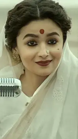 Gangubai Kathiawadi Best Look of Alia Bhatt