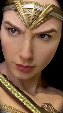 See wonder woman one look, you really gone flat by seeing her performance