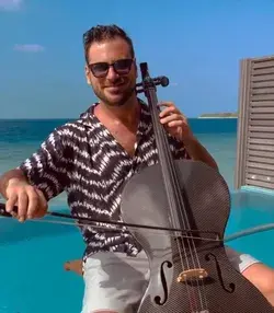 Hauser ~ Despacito (Maldives) ☀️                   (Pt. 1)