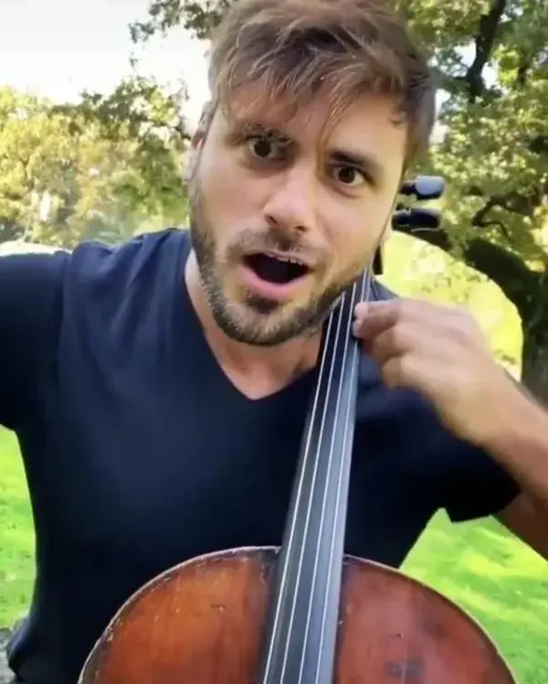 The song, the waterfalls and of course the one and only, Hauser! 🎻