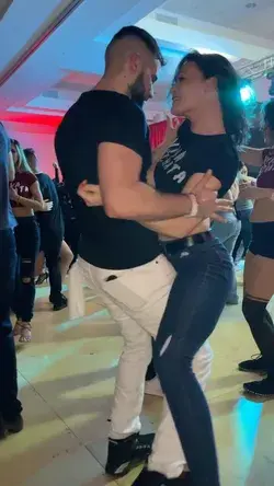 ¡Que sensualidad😍! The 🏨 is 93% sold out🥵 Viva La Bachata Dance Convention at The Westin BWI #ba