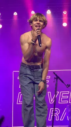 ROSS LYNCH | THE DRIVER ERA TOUR CONCERT