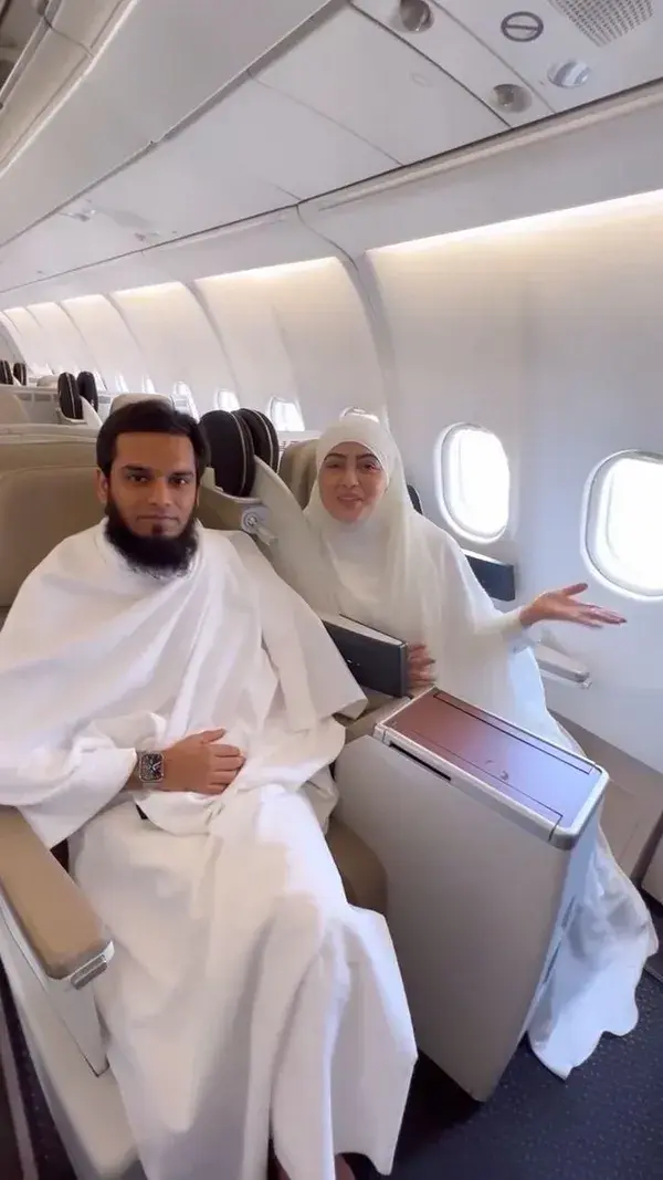 Sana Khan with Husband Anas Saiyad | Umrah | Makkah | Madinah | Mecca | Medina