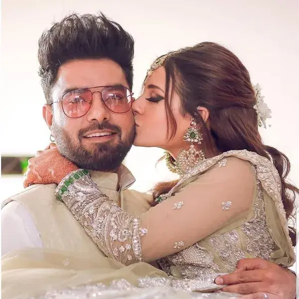 Iqra Aziz And Yasir Hussain Valima Pics