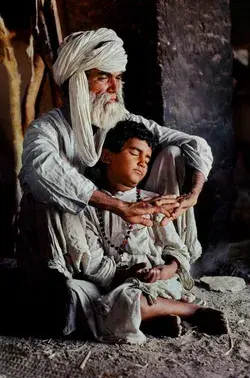Steve McCurry: Afghanistan (1980)