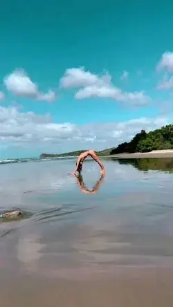 Yoga at the beach 🏖️🙏