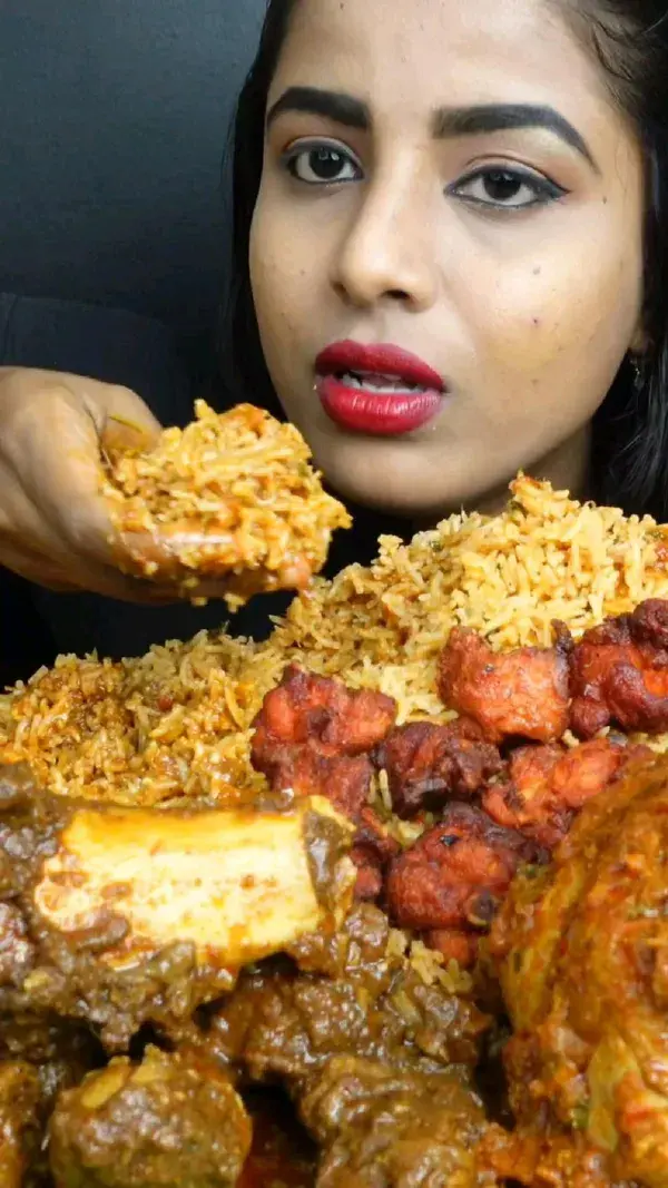 Ashifa ASMR Eating Spicy Chicken Biriyani, Mutton Curry, Masala Roti Big Bites ASMR Eating Mukbang