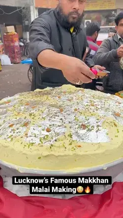 Lucknow's famous Makkhan Malai😵🙄__ Indian street food