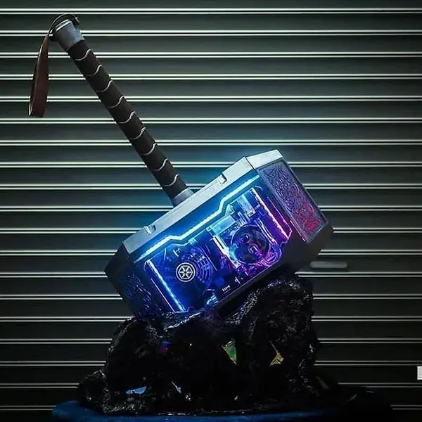 hummer of Thor magnificent pc case